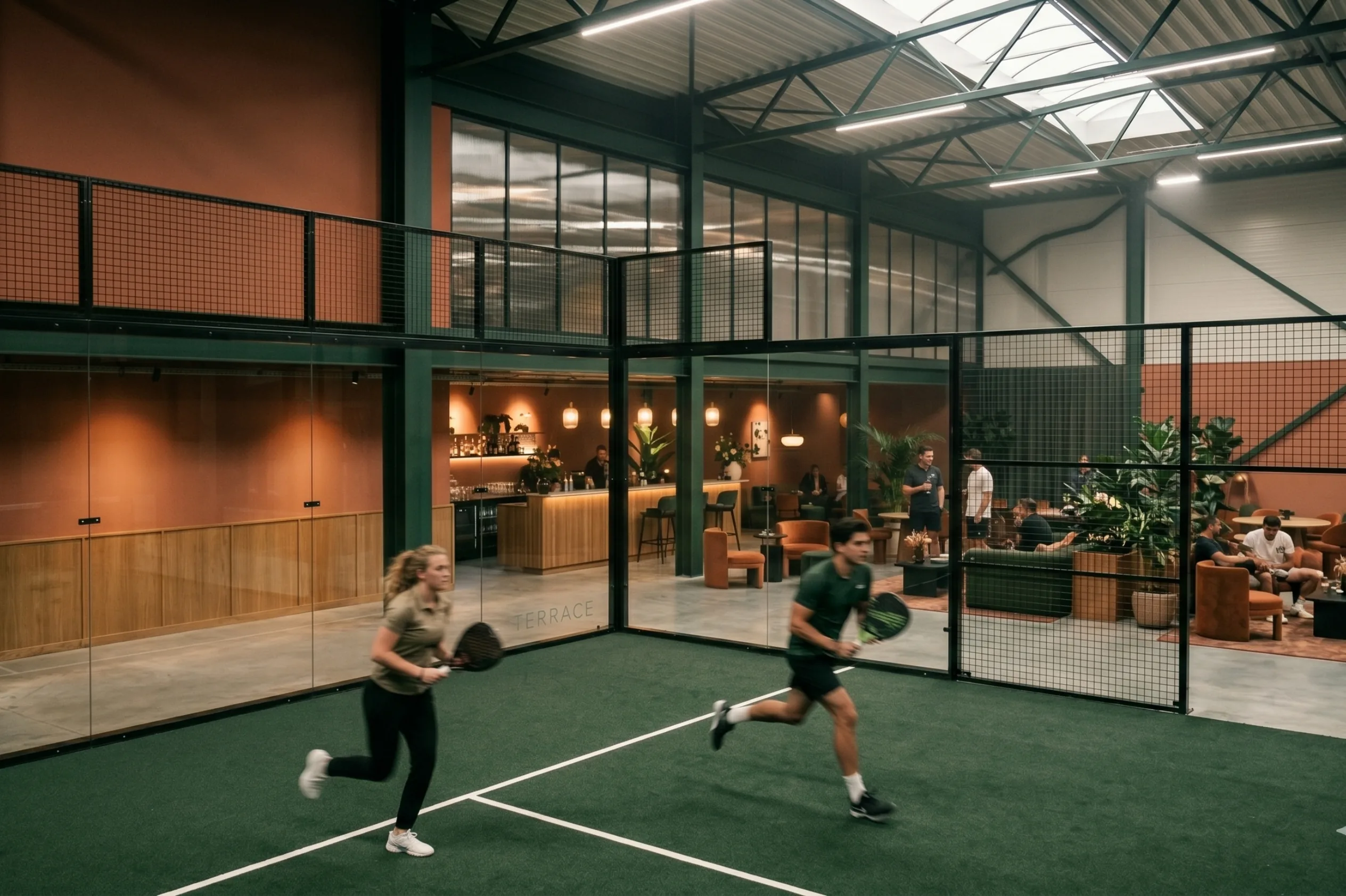 Thriving padel club